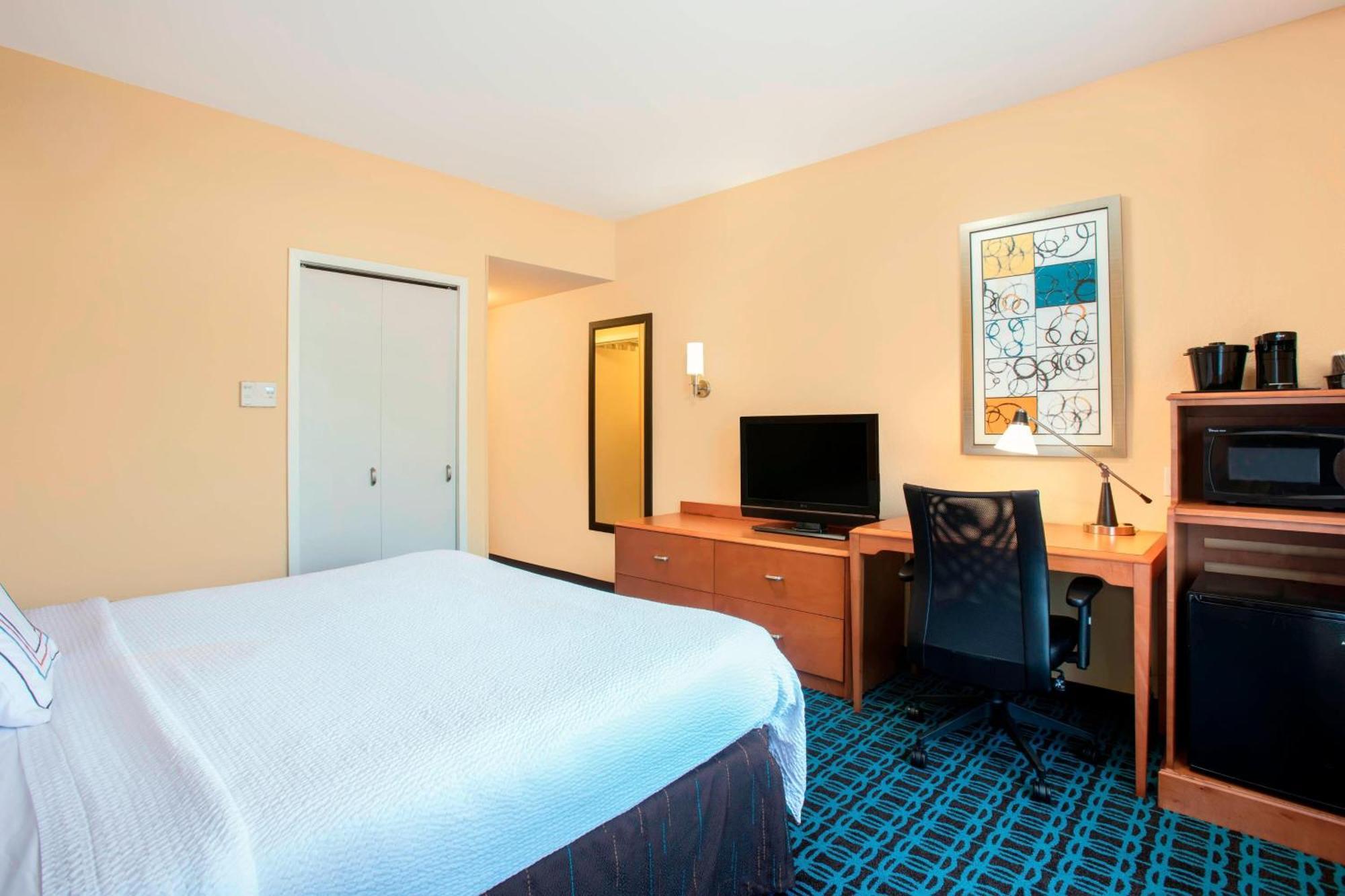 Fairfield Inn And Suites By Marriott Lakeland Plant City Exterior foto